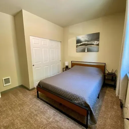 New Modern Cabin! 5Mi To Mt Rainier National Park! Hot Tub & Wifi Ashford Extérieur photo